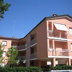 Dei Pini Apartment *